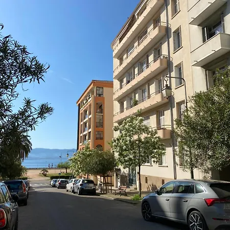 2 Pieces Place Miot, Cote Cours Ajaccio (Corsica)